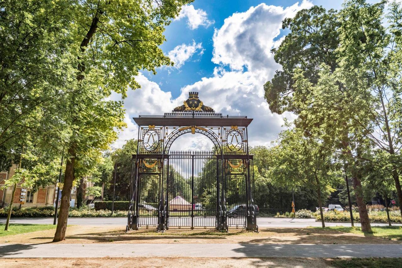 Apartmán Feuillatte Remeš Exteriér fotografie